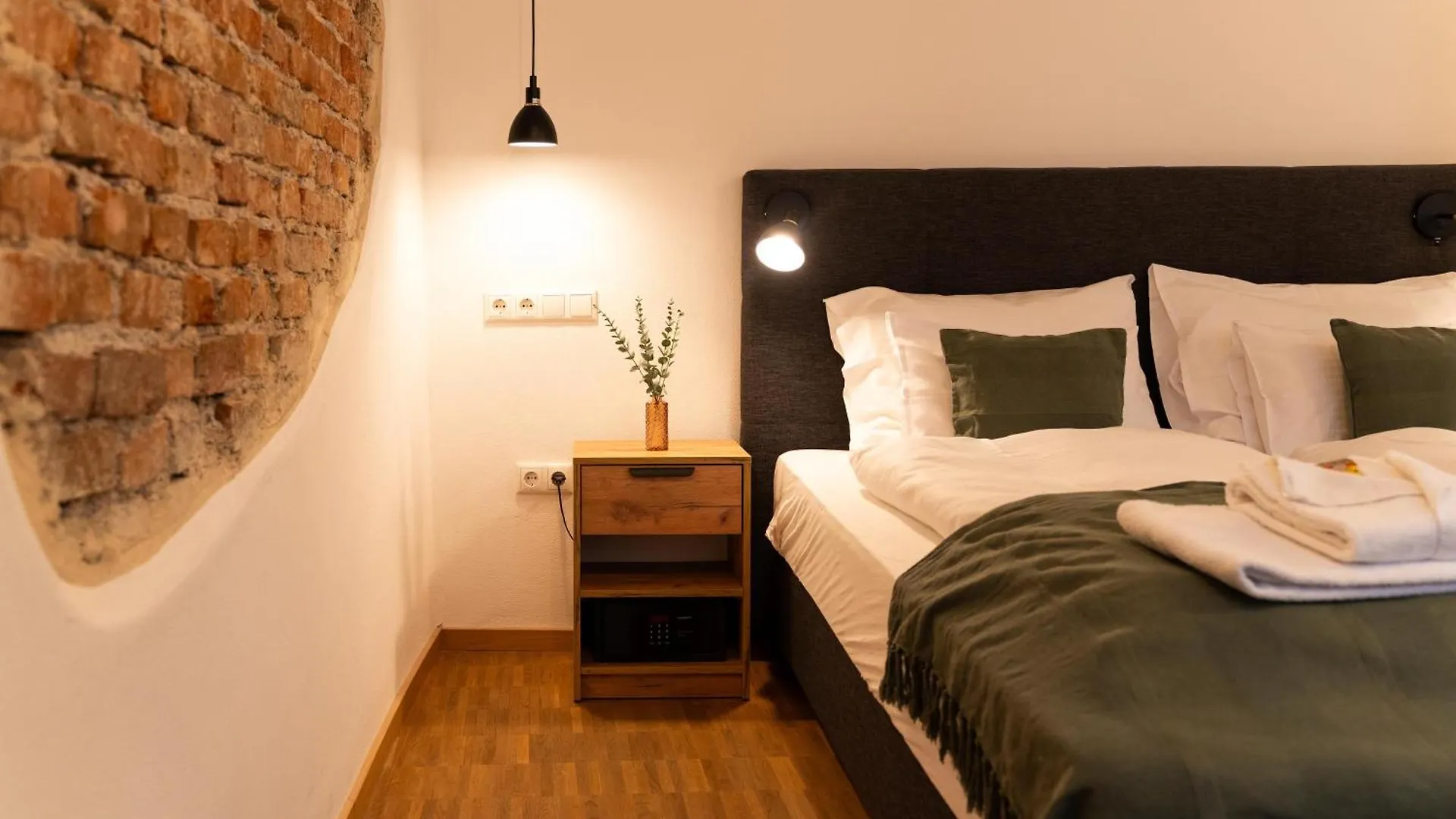 Aparthotel Dreamcation Altstadthotel Regensburg, Mikro Apartments Mit Kueche